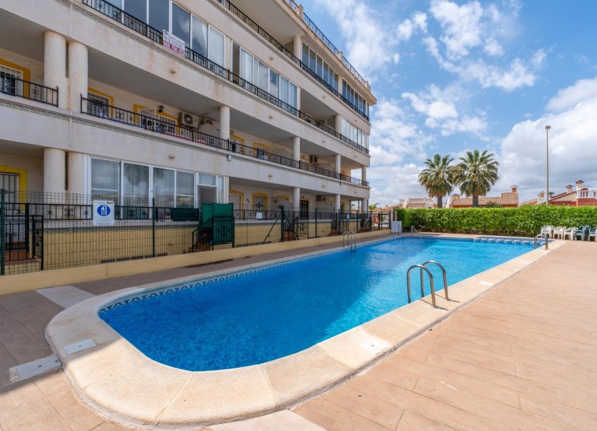 Resale - Apartment - Orihuela Costa - Playa Flamenca