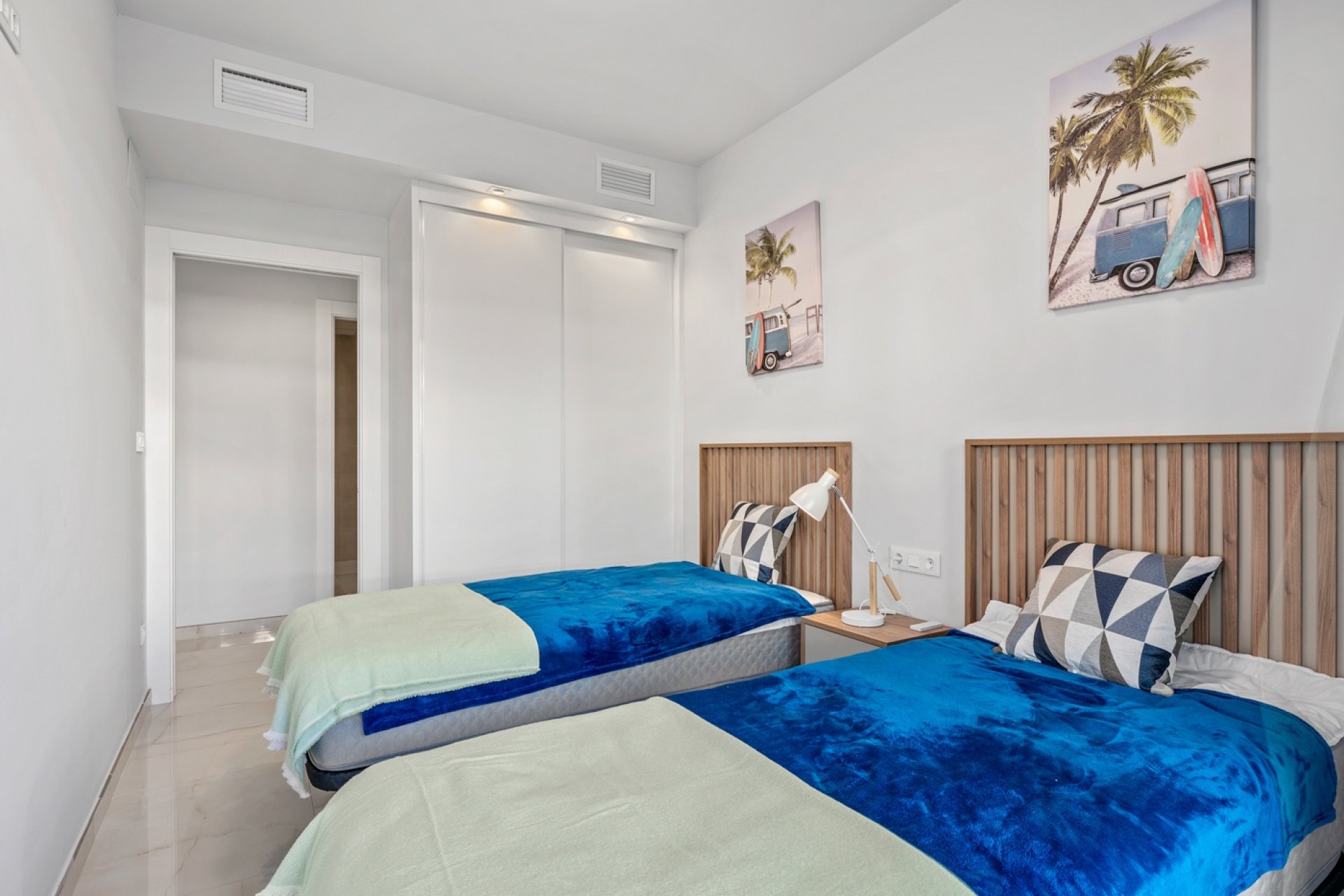 Resale - Apartment - Orihuela Costa - Playa Flamenca