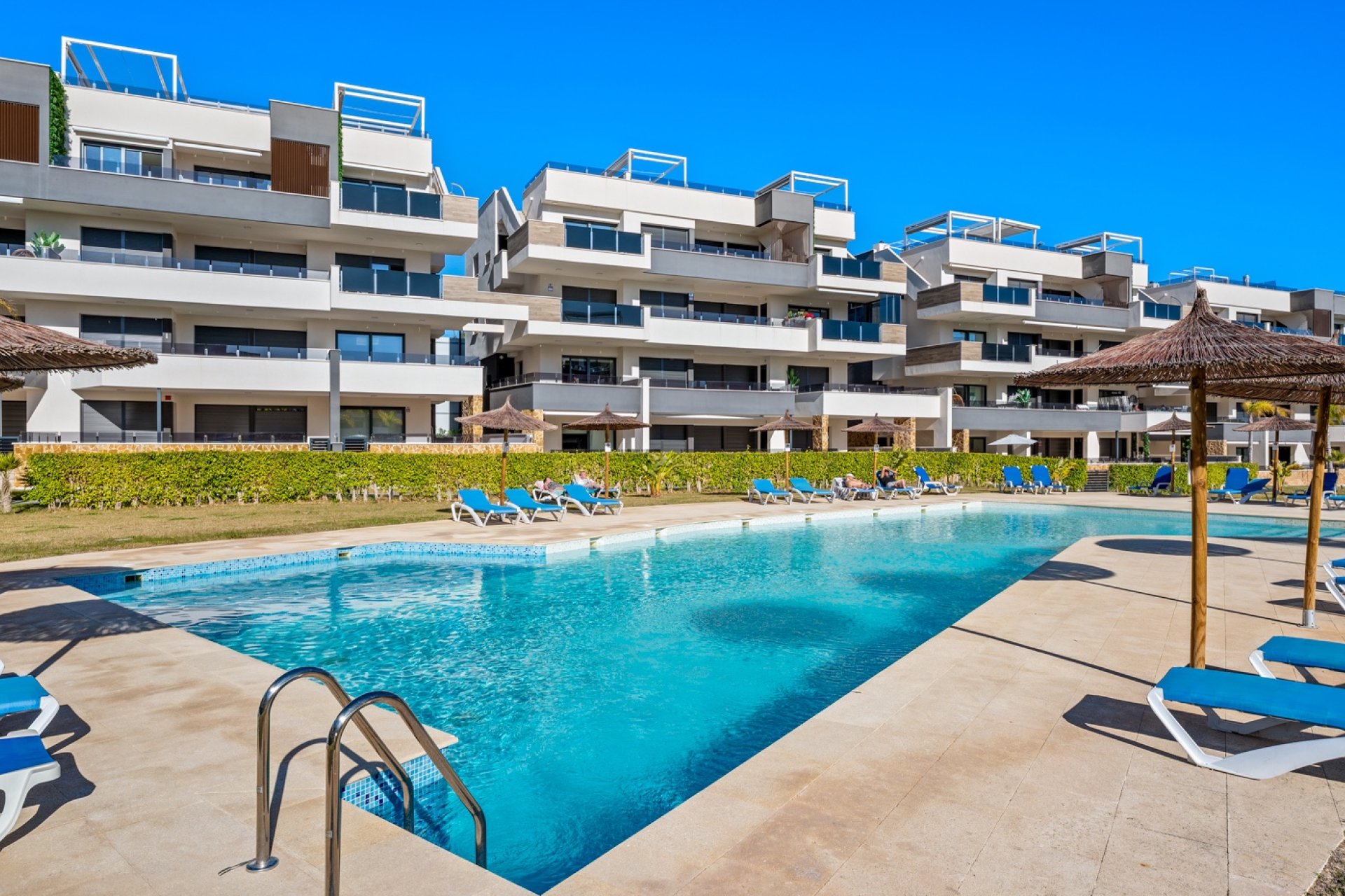 Resale - Apartment - Orihuela Costa - Playa Flamenca