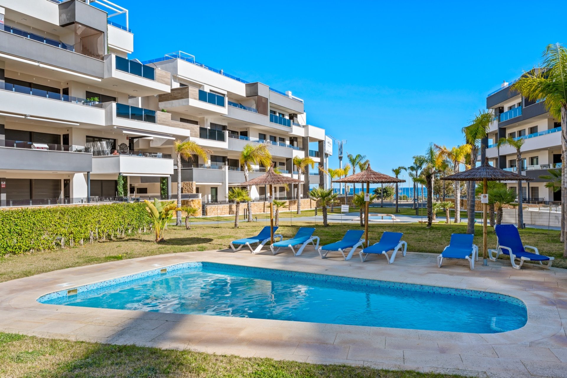 Resale - Apartment - Orihuela Costa - Playa Flamenca