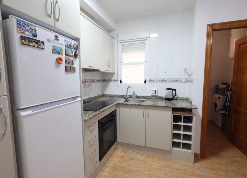 Resale - Apartment - Orihuela Costa - Punta Prima