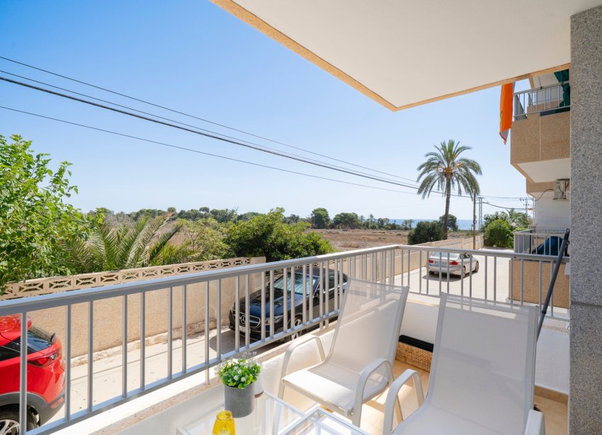 Resale - Apartment - Orihuela Costa - Punta Prima