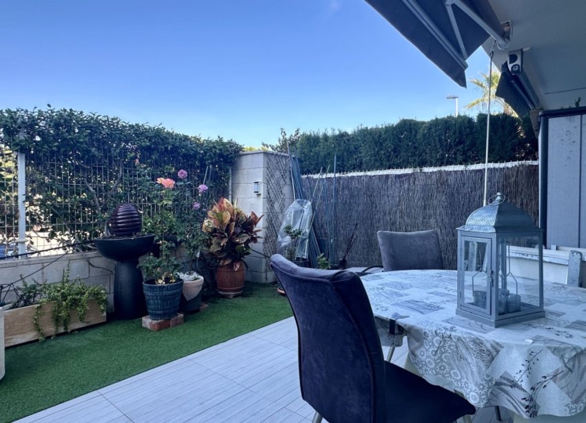 Resale - Apartment - Orihuela Costa - Punta Prima