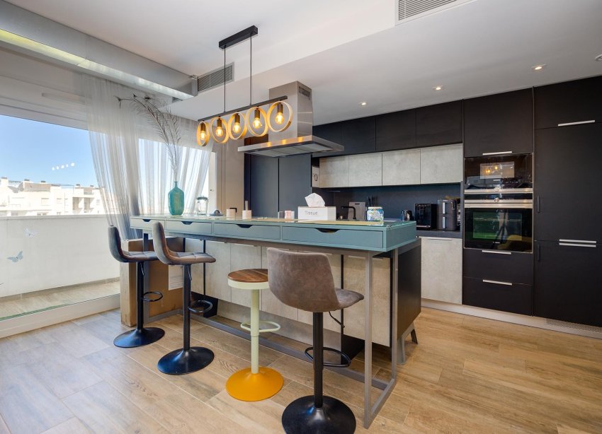 Resale - Apartment - Orihuela Costa - Punta Prima