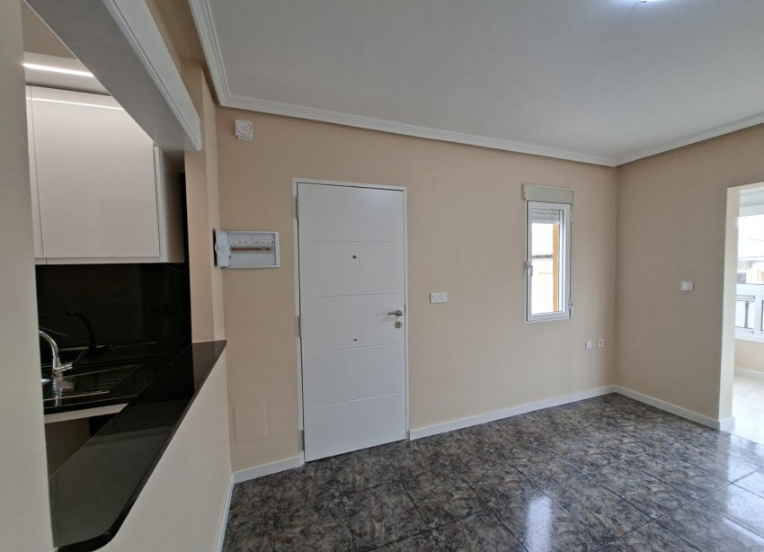 Resale - Apartment - Orihuela Costa - Punta Prima