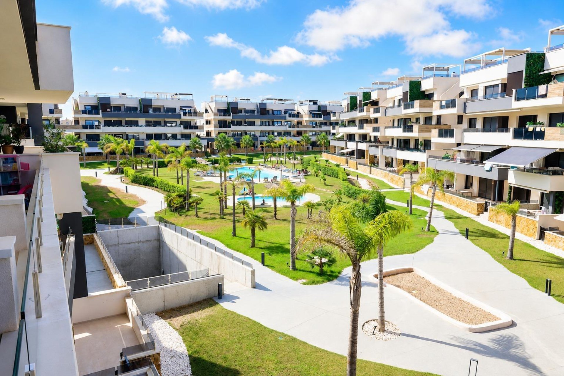 Resale - Apartment - Orihuela Costa - Punta Prima