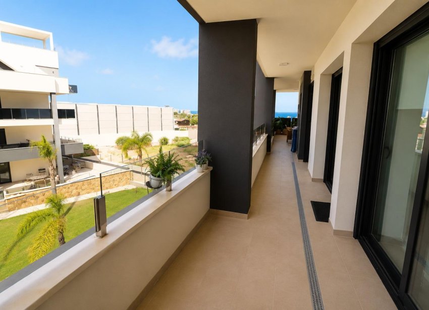 Resale - Apartment - Orihuela Costa - Punta Prima