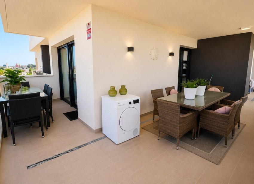 Resale - Apartment - Orihuela Costa - Punta Prima