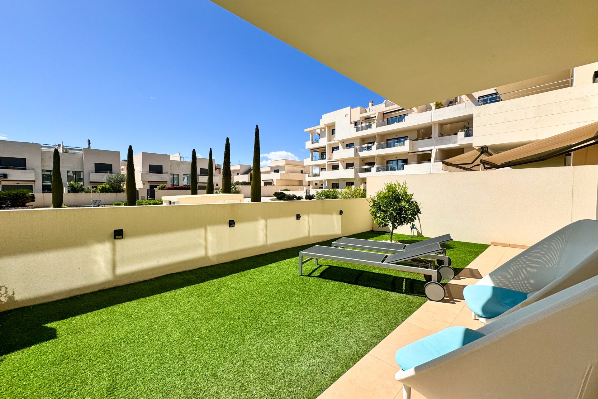 Resale - Apartment - Orihuela Costa - Urbanización Montezenia-Torrezenia