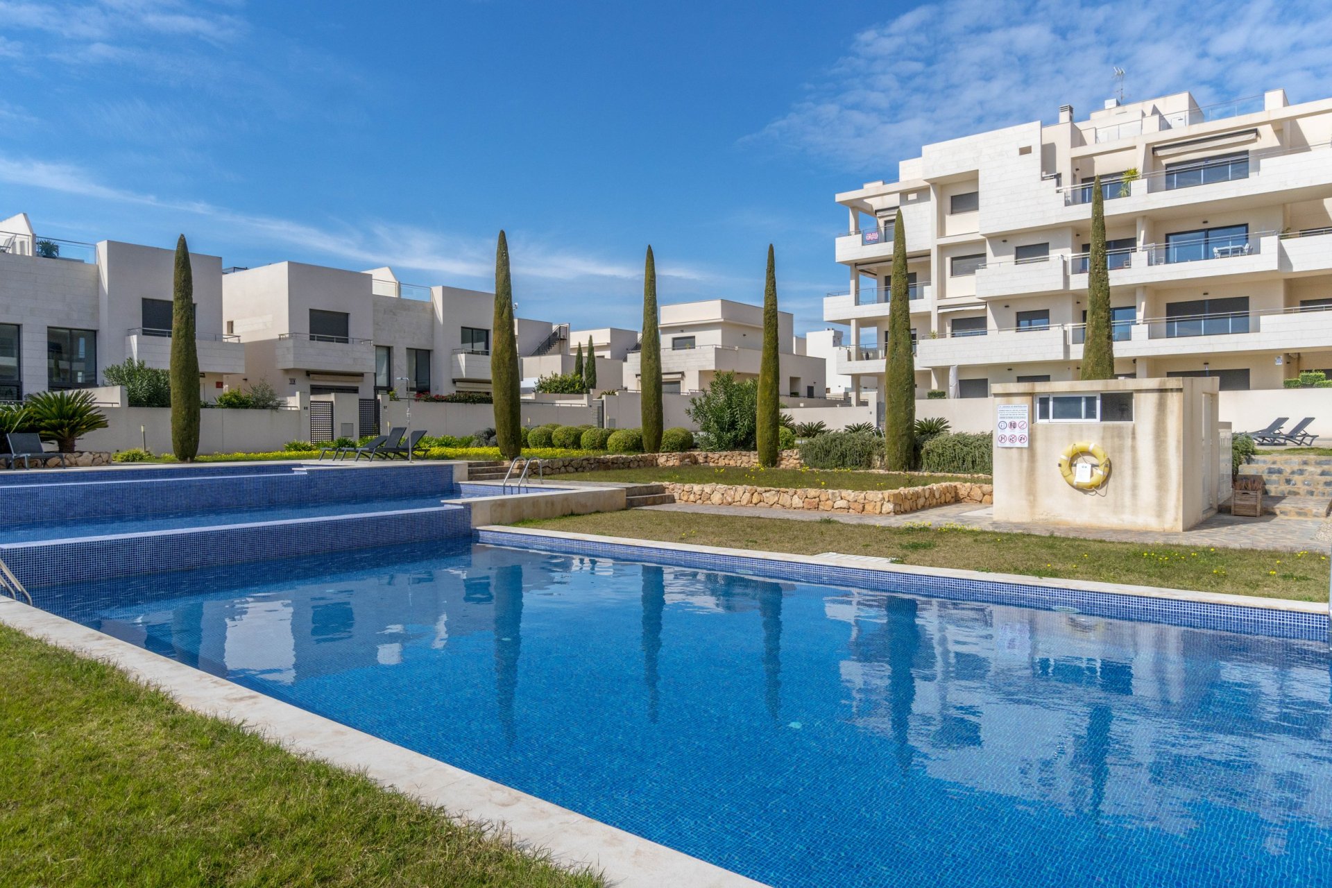 Resale - Apartment - Orihuela Costa - Urbanización Montezenia-Torrezenia