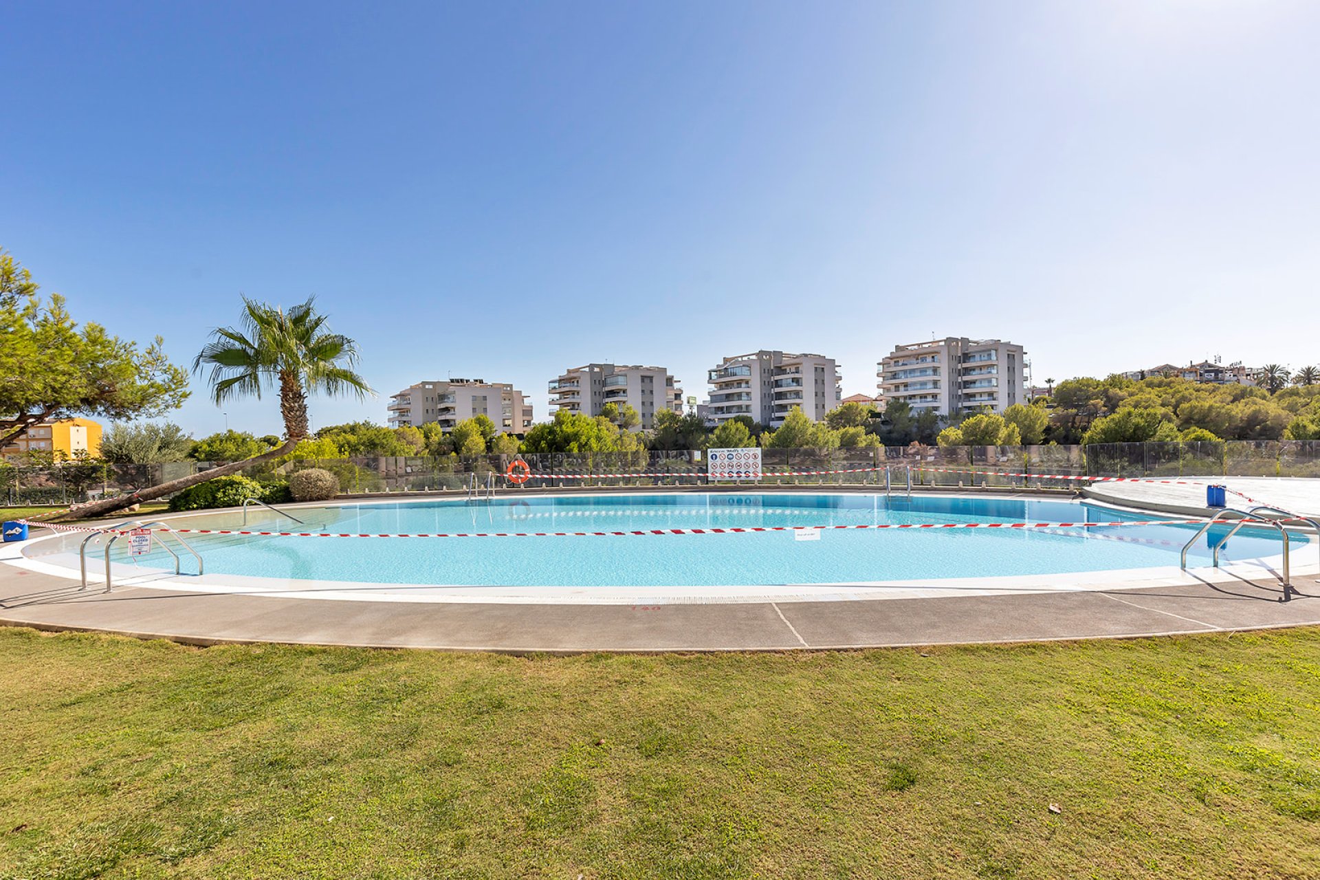 Resale - Apartment - Orihuela Costa - Villamartín-Las Filipinas