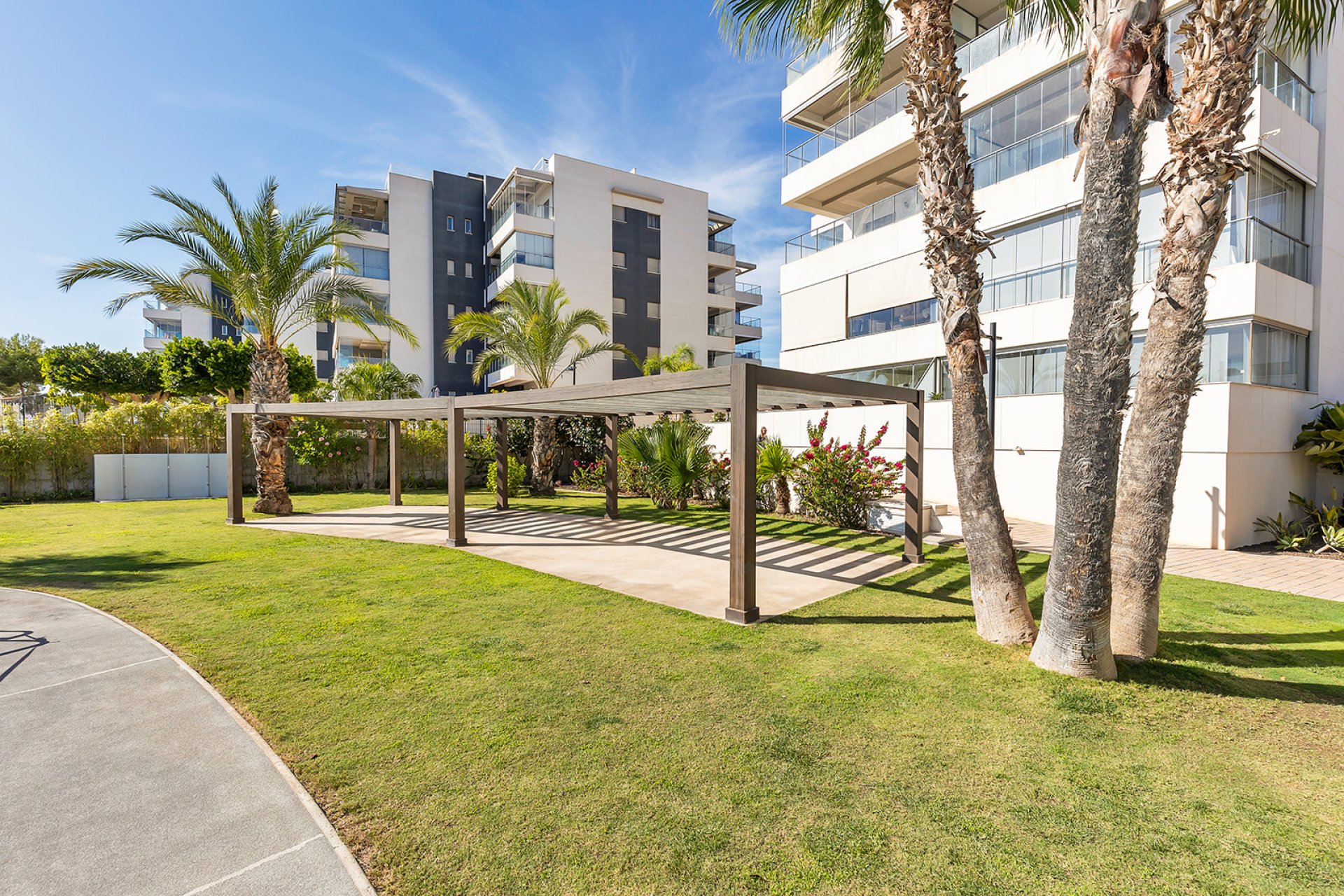 Resale - Apartment - Orihuela Costa - Villamartín-Las Filipinas