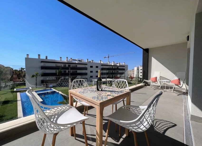 Resale - Apartment - Orihuela Costa - Villamartín-Las Filipinas