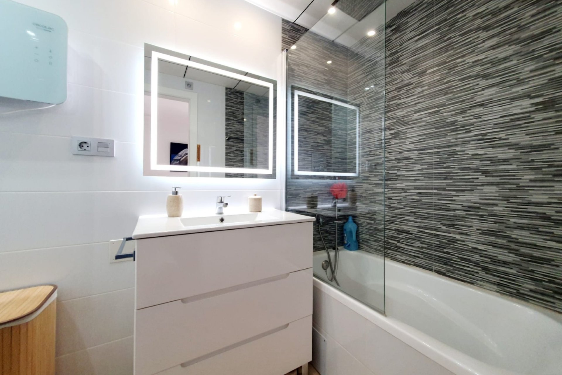 Resale - Apartment - Orihuela Costa - Villamartín-Las Filipinas