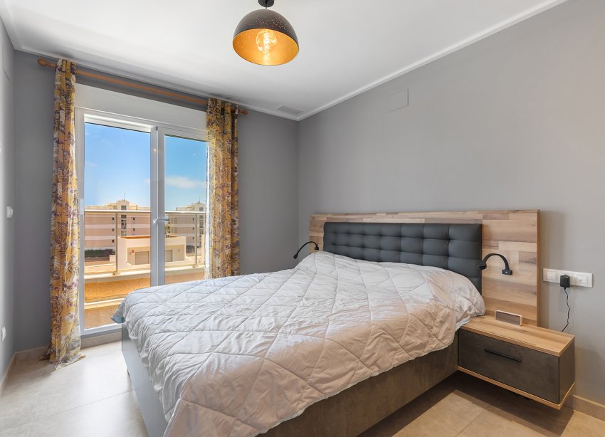 Resale - Apartment - Orihuela Costa - Villamartín-Las Filipinas