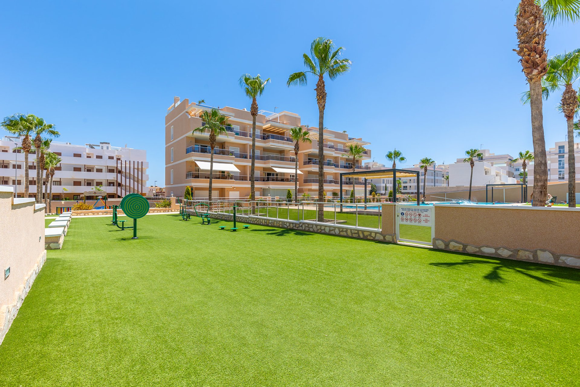 Resale - Apartment - Orihuela Costa - Villamartín-Las Filipinas