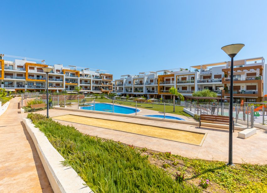 Resale - Apartment - Orihuela Costa - Villamartín-Las Filipinas