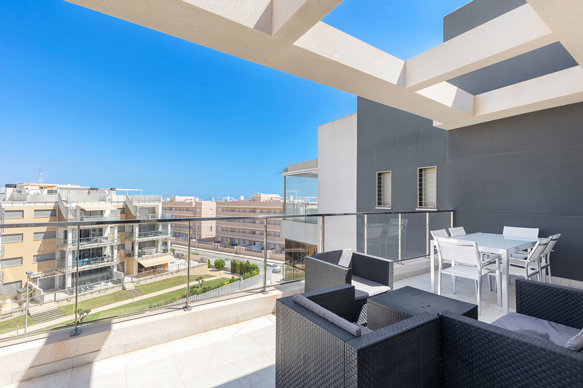 Resale - Apartment - Orihuela Costa - Villamartín-Las Filipinas