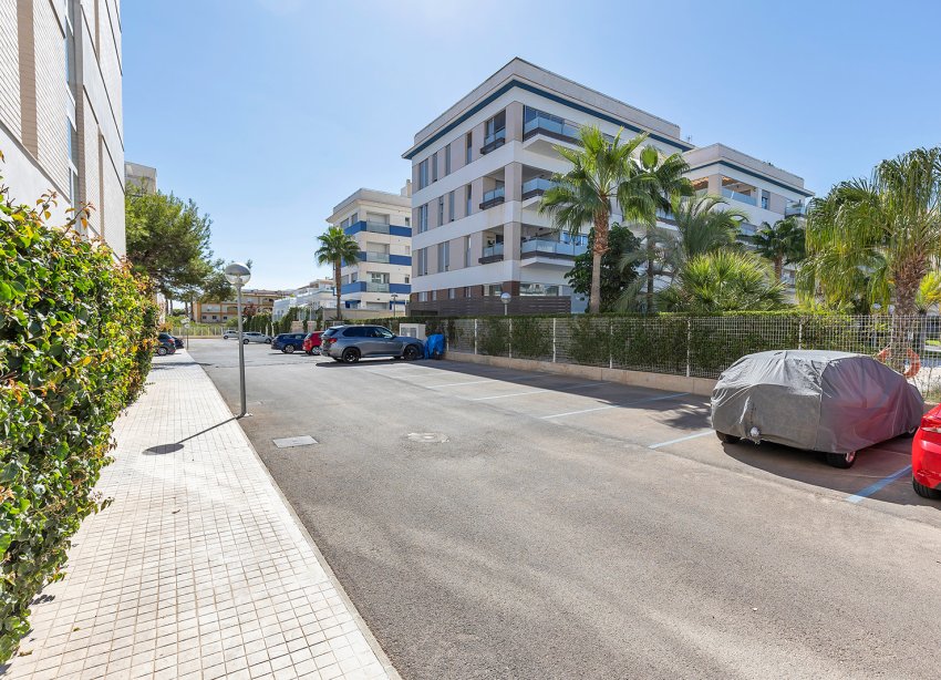 Resale - Apartment - Orihuela Costa - Villamartín-Las Filipinas