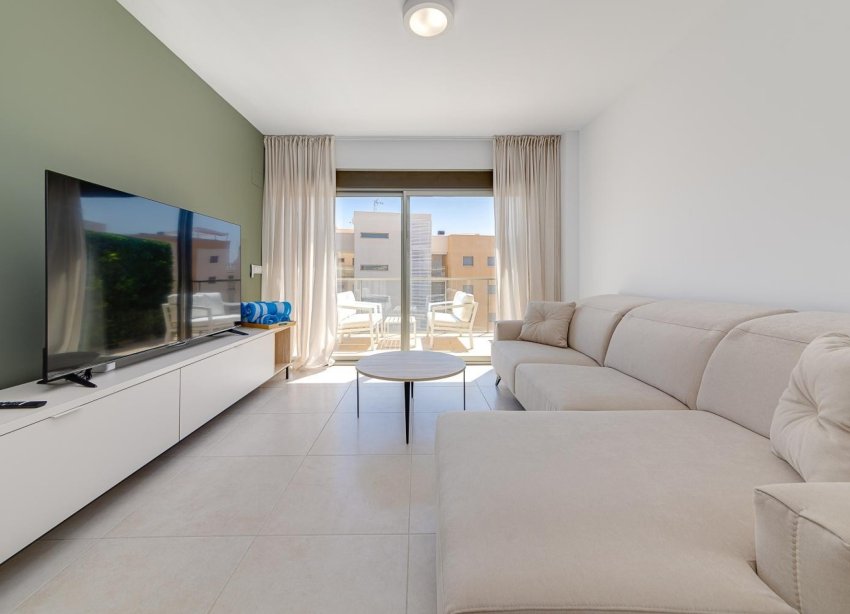 Resale - Apartment - Orihuela Costa - Villamartín