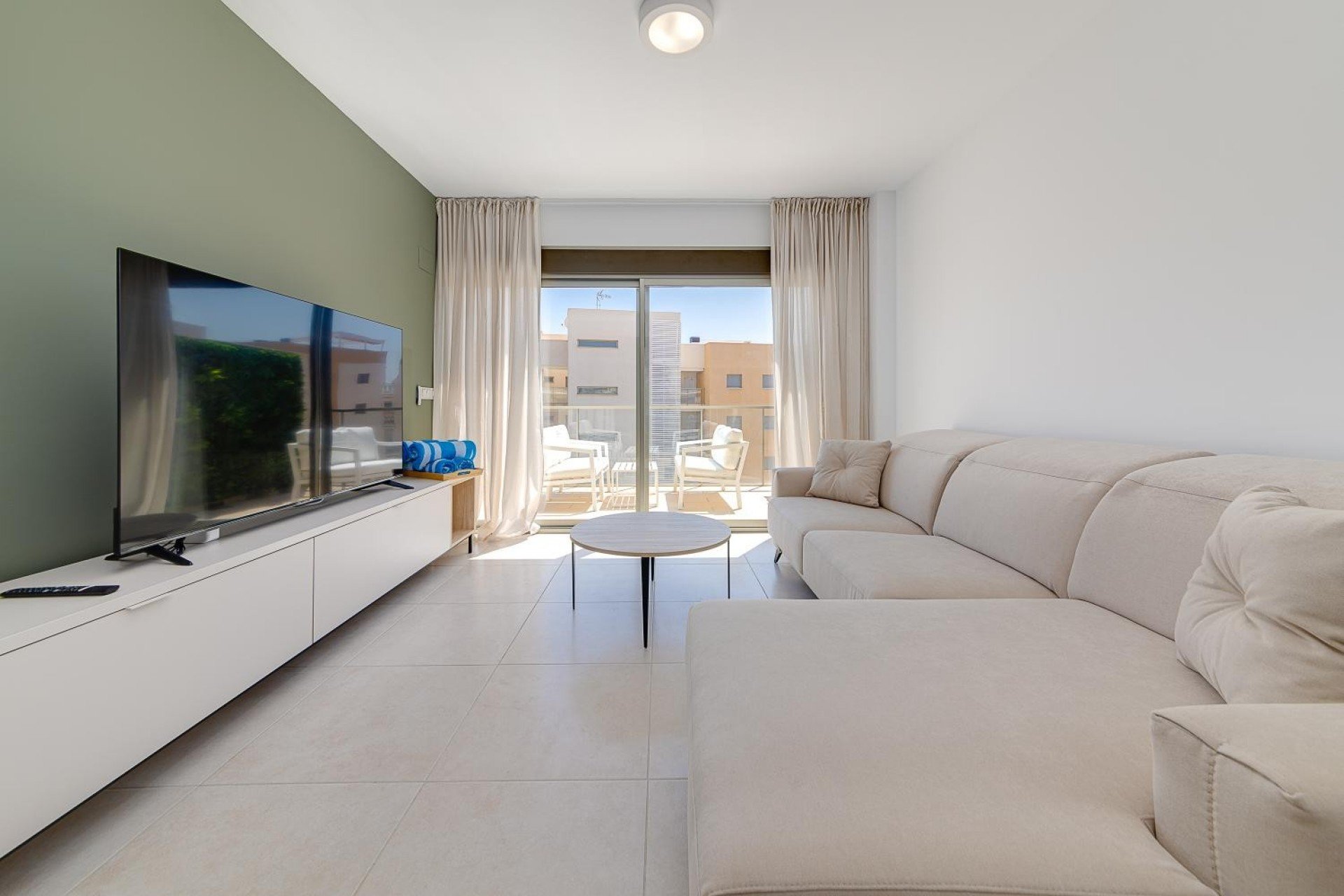 Resale - Apartment - Orihuela Costa - Villamartín