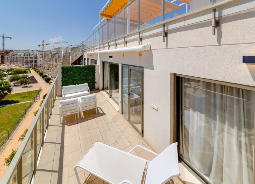 Resale - Apartment - Orihuela Costa - Villamartín