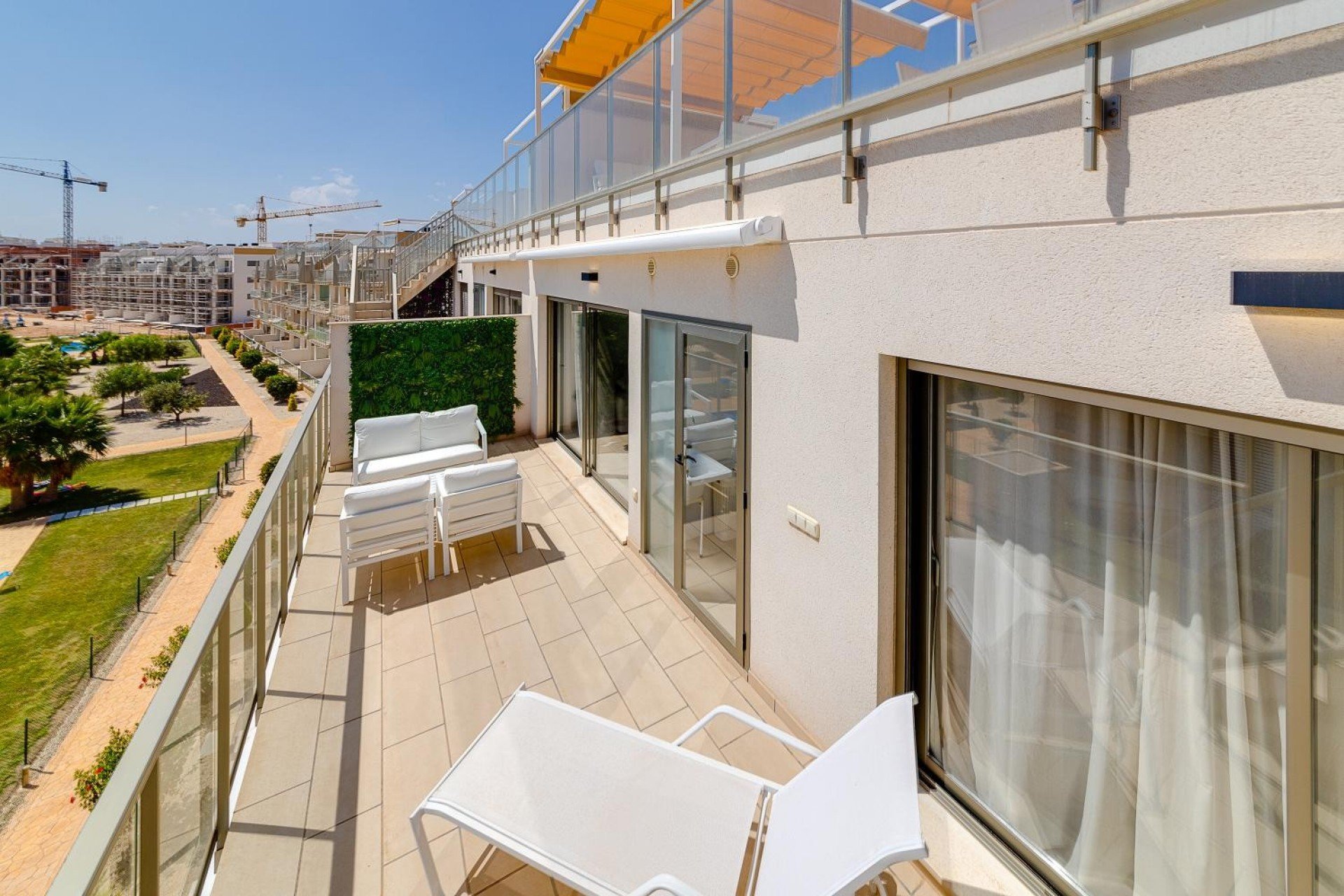 Resale - Apartment - Orihuela Costa - Villamartín