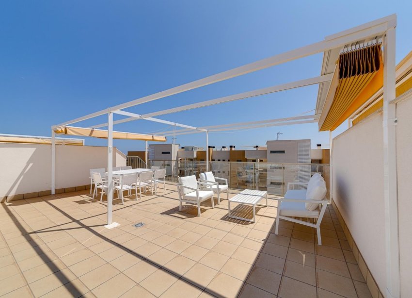 Resale - Apartment - Orihuela Costa - Villamartín