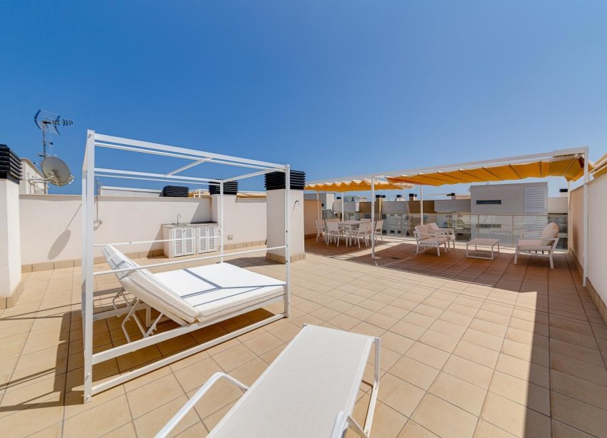 Resale - Apartment - Orihuela Costa - Villamartín