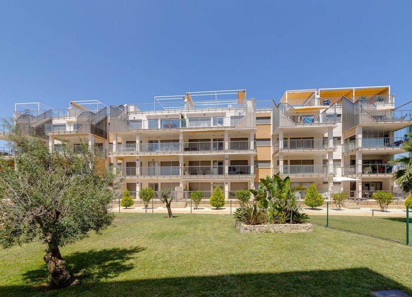 Resale - Apartment - Orihuela Costa - Villamartín