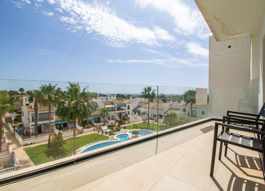 Resale - Apartment - Orihuela Costa - Villamartin*