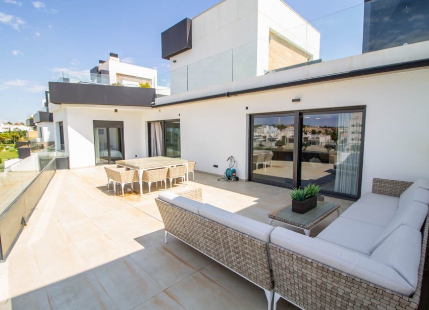 Resale - Apartment - Orihuela Costa - Villamartin*