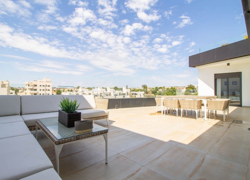 Resale - Apartment - Orihuela Costa - Villamartin*