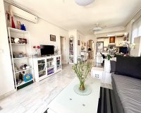 Resale - Apartment - Orihuela Costa - Villamartin