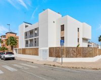 Resale - Apartment - Orihuela Costa - Villamartin