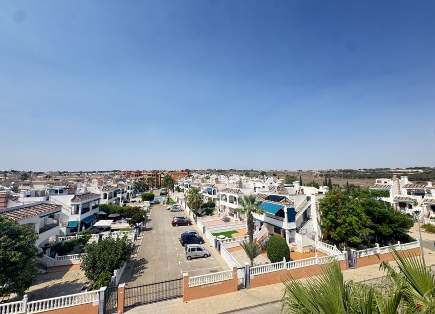 Resale - Apartment - Orihuela Costa - Villamartin