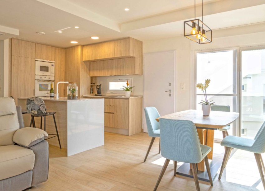 Resale - Apartment - Orihuela Costa - Villamartín