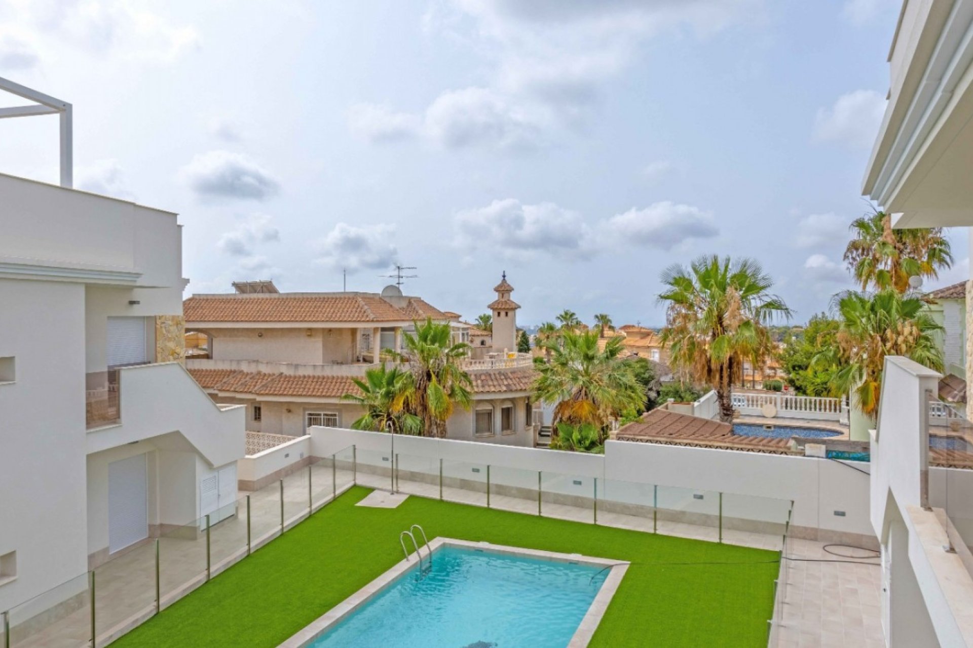 Resale - Apartment - Orihuela Costa - Villamartín