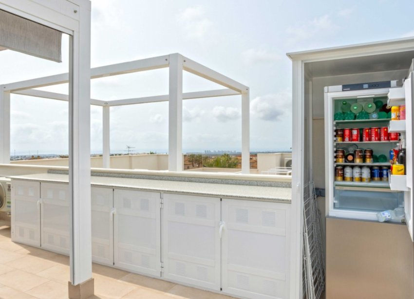 Resale - Apartment - Orihuela Costa - Villamartín