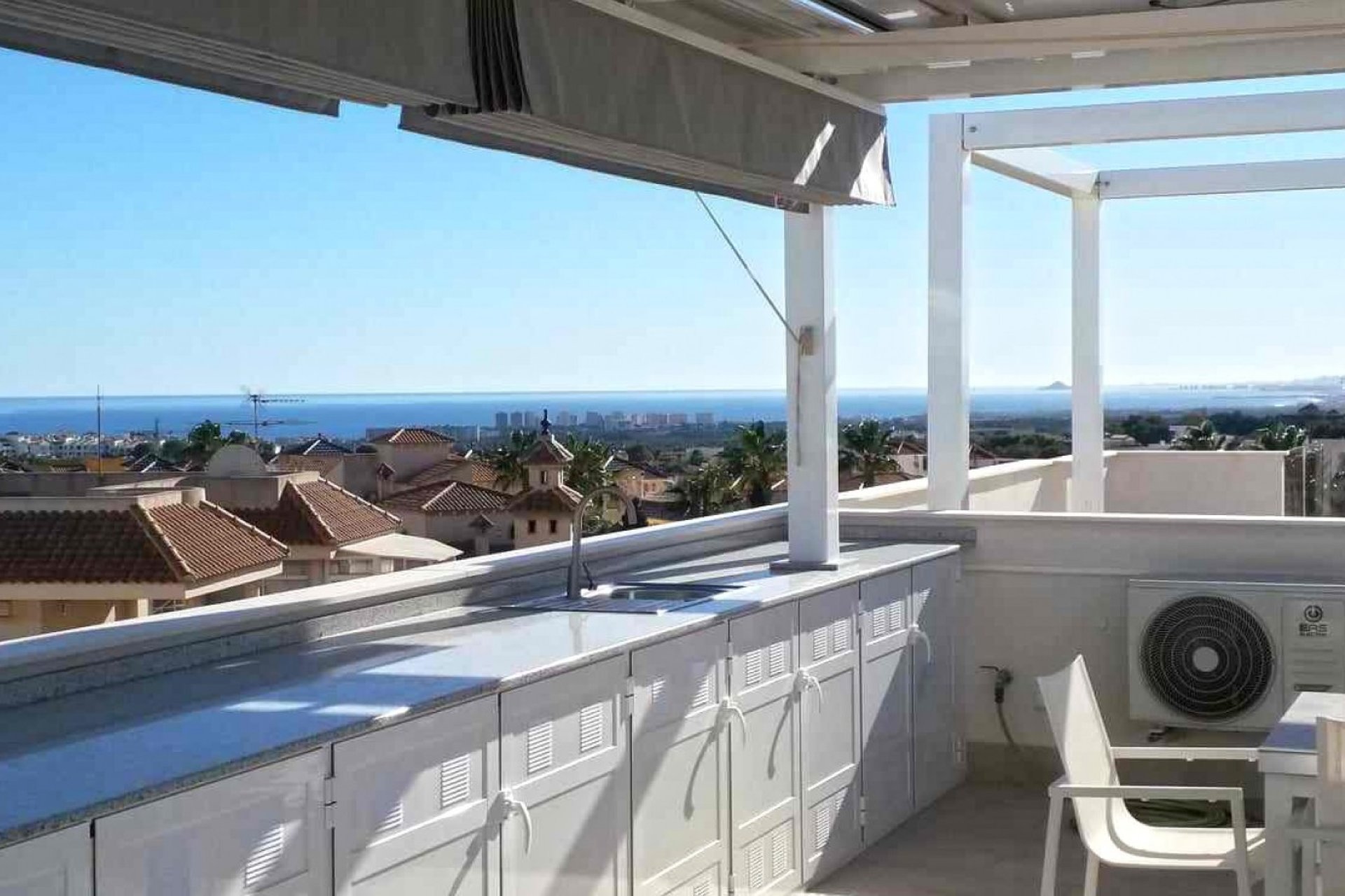 Resale - Apartment - Orihuela Costa - Villamartín