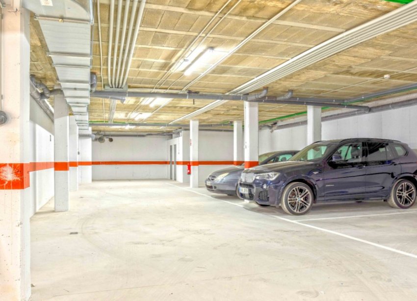 Resale - Apartment - Orihuela Costa - Villamartín