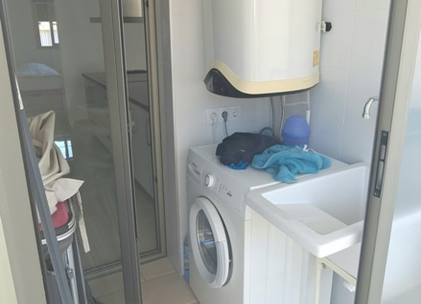 Resale - Apartment - Orihuela Costa - Villamartin