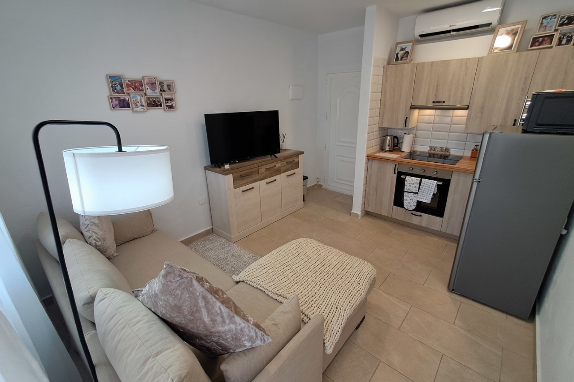 Resale - Apartment - Orihuela Costa - Villamartin