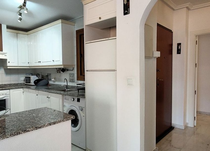 Resale - Apartment - Orihuela Costa - Villamartin