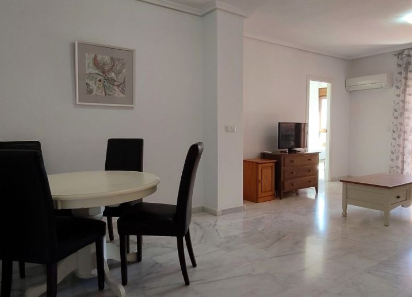 Resale - Apartment - Orihuela Costa - Villamartin