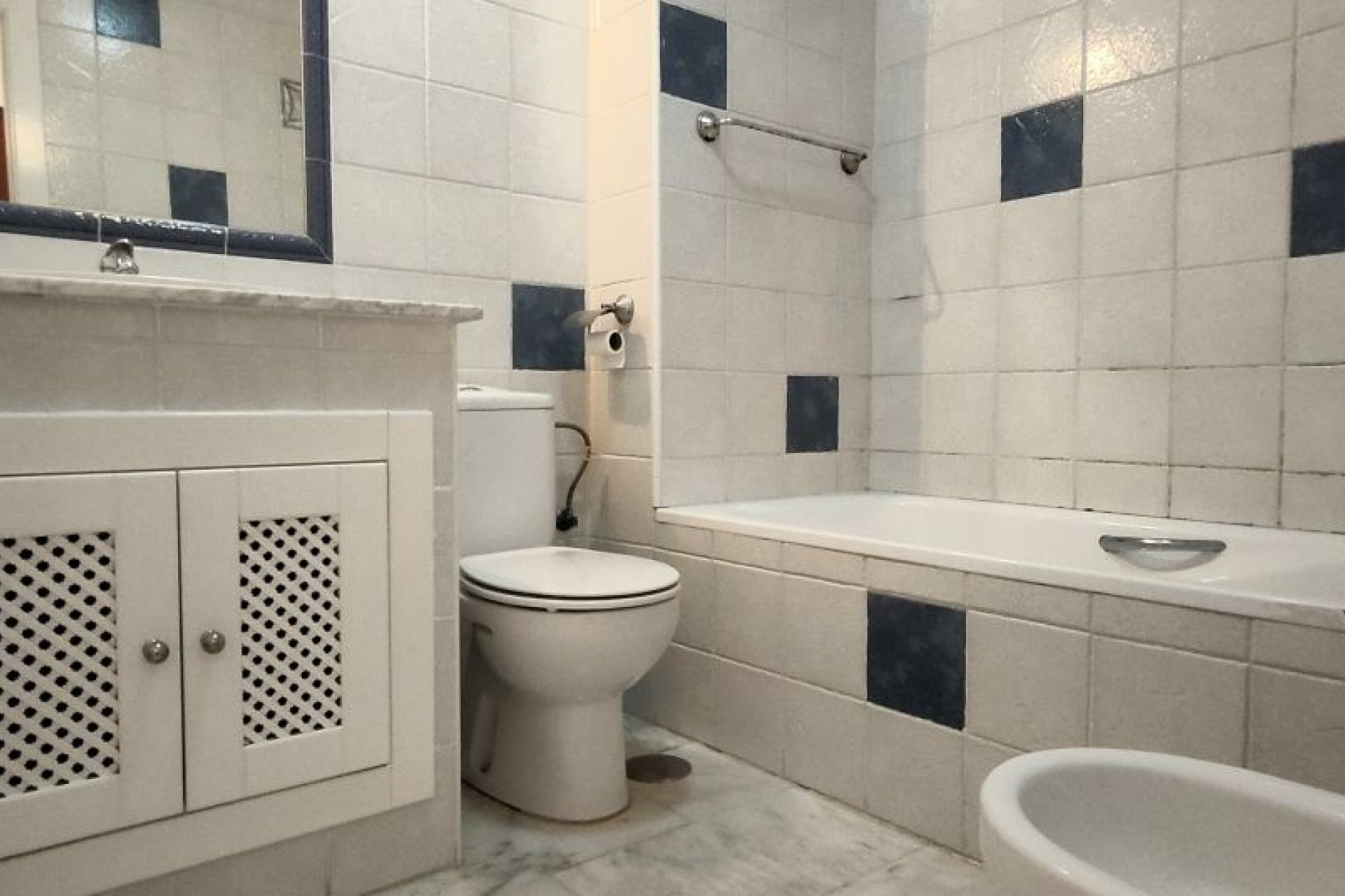 Resale - Apartment - Orihuela Costa - Villamartin