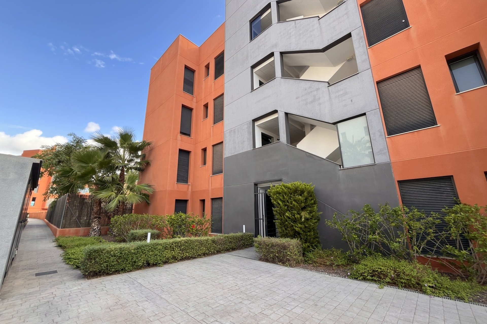 Resale - Apartment - Orihuela Costa - Villamartin