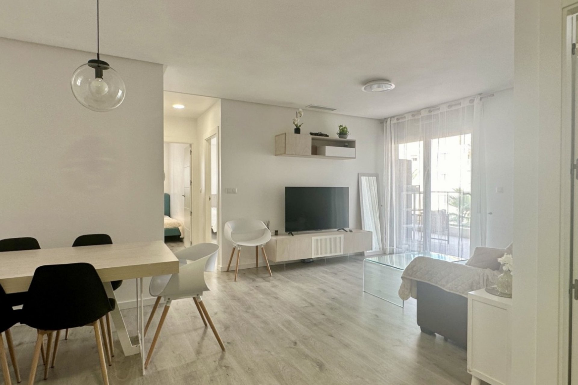 Resale - Apartment - Orihuela Costa - Villamartín