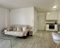 Resale - Apartment - Orihuela Costa - Villamartín