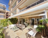 Resale - Apartment - Orihuela Costa - Villamartin
